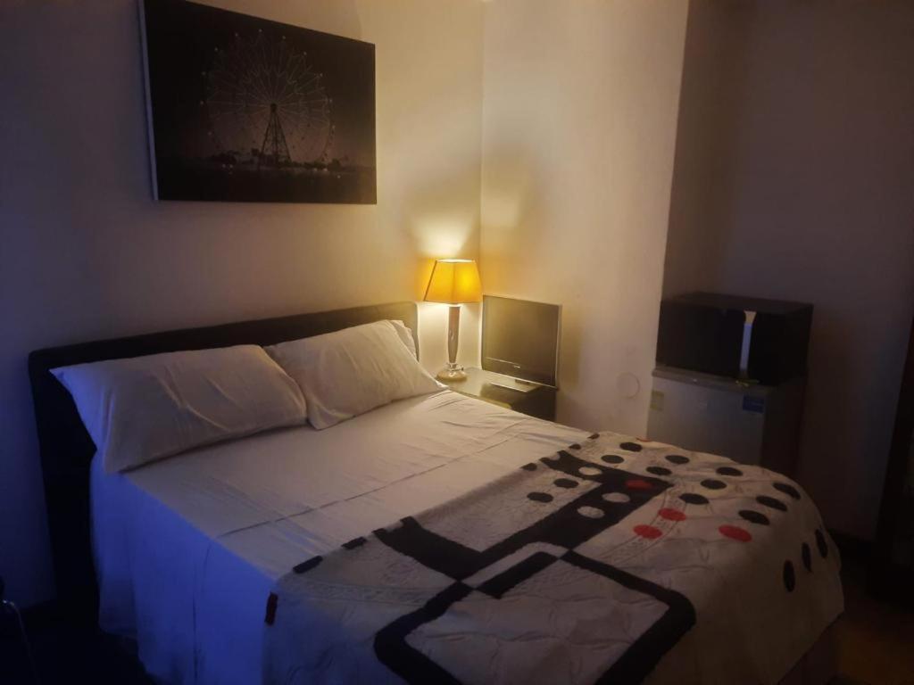 A.B.C Room Services Garges-lès-Gonesse Buitenkant foto