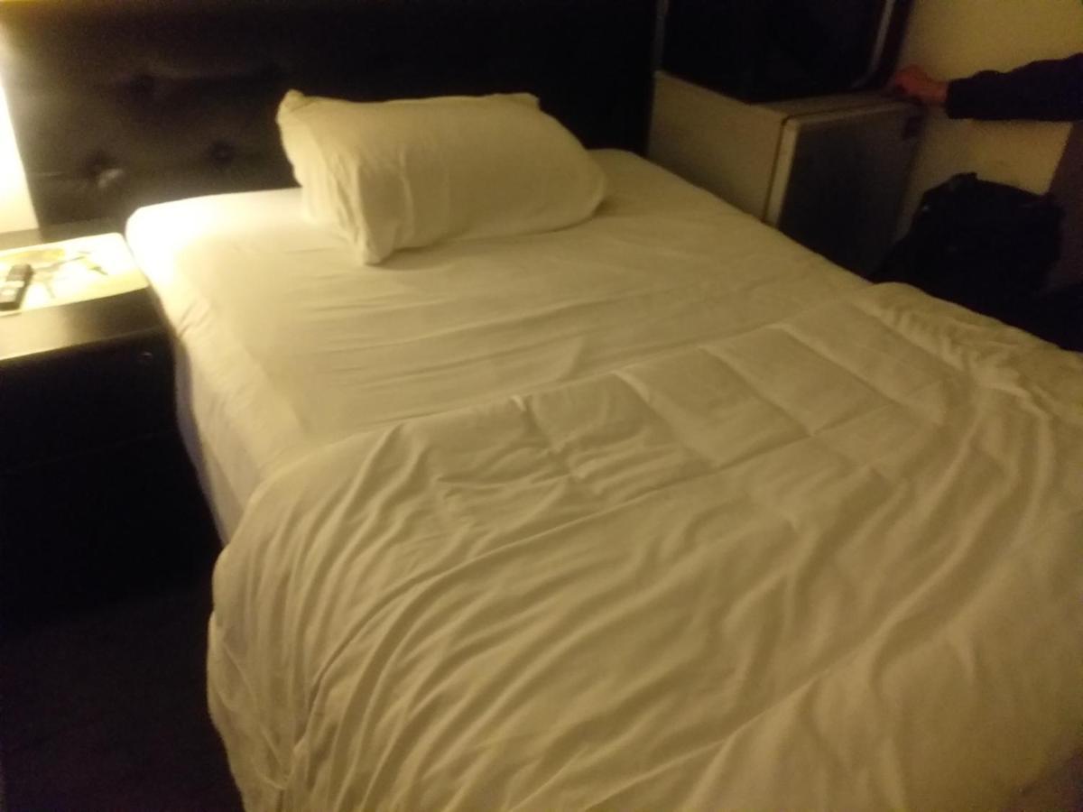A.B.C Room Services Garges-lès-Gonesse Buitenkant foto